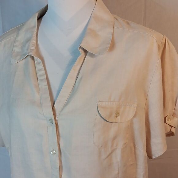 August Silk Beige Linen Top - Picture 2 of 8